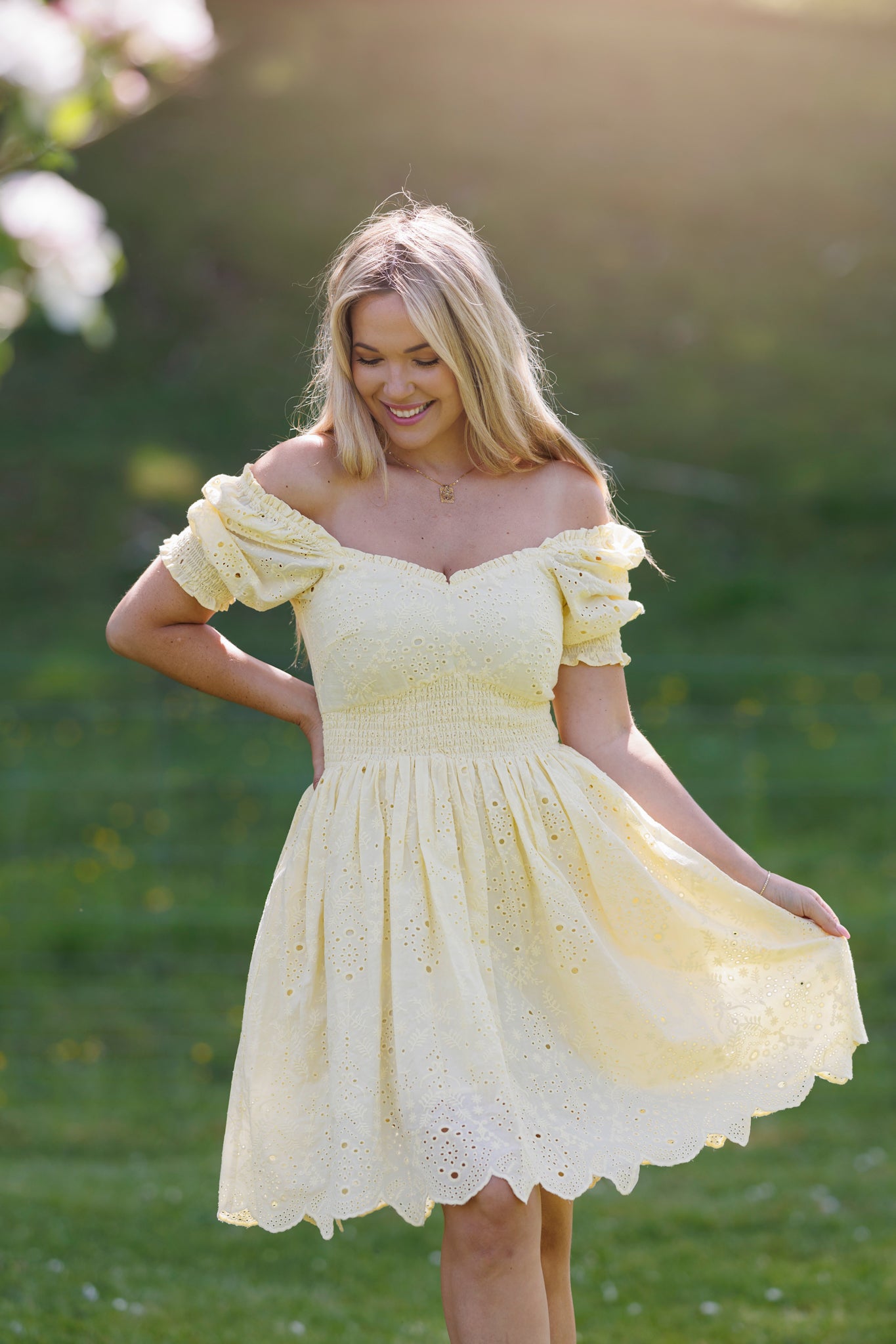 Light yellow off the shoulder clearance dress